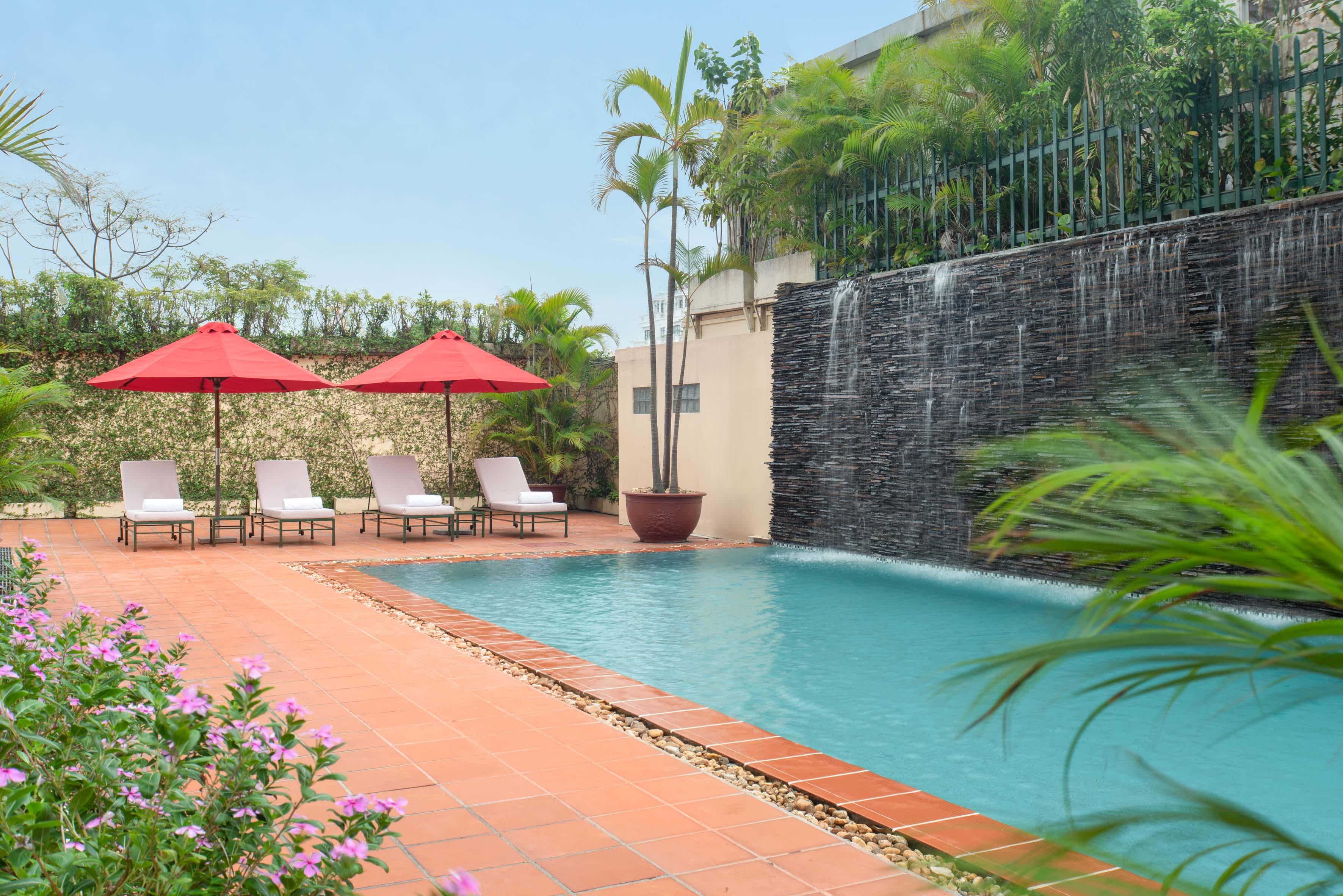 Avani Hai Phong Harbour View Hotel Екстериор снимка