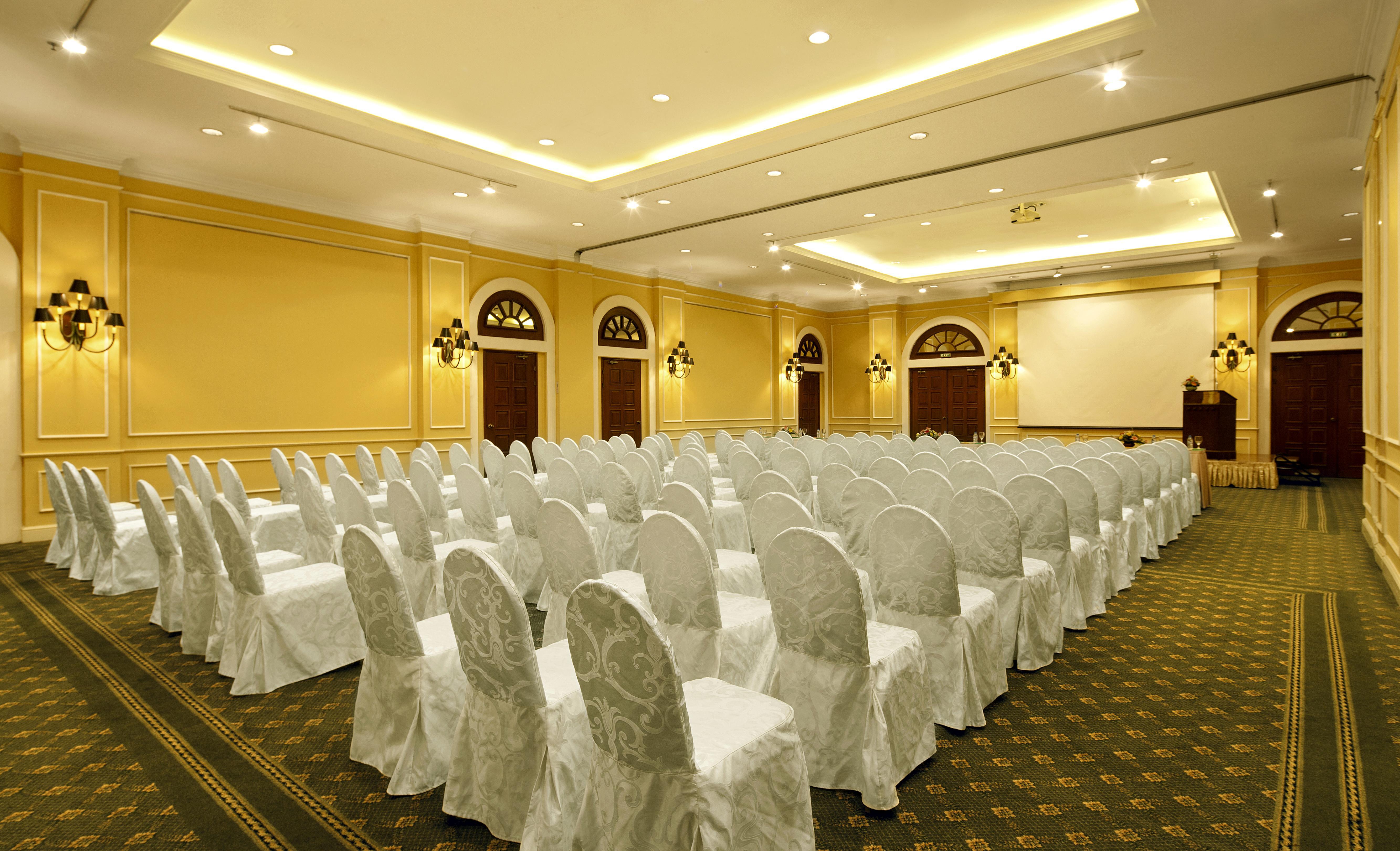 Avani Hai Phong Harbour View Hotel Екстериор снимка