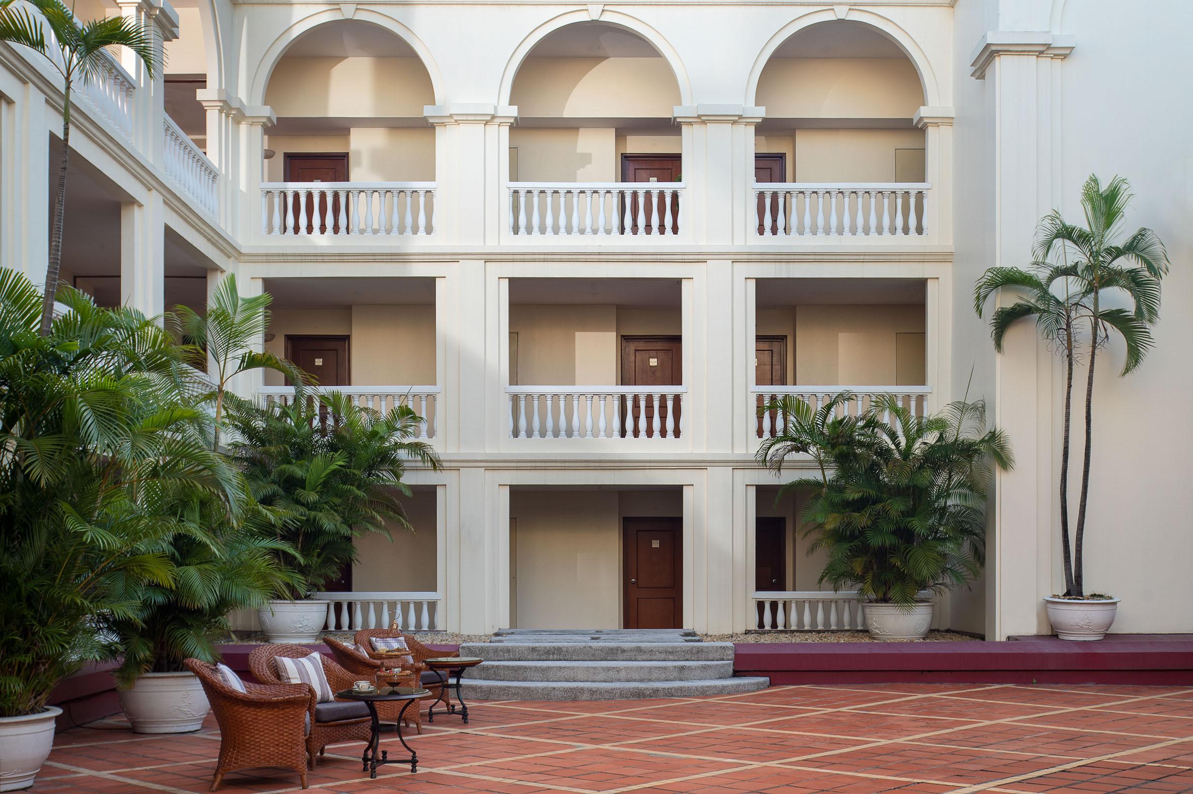 Avani Hai Phong Harbour View Hotel Екстериор снимка