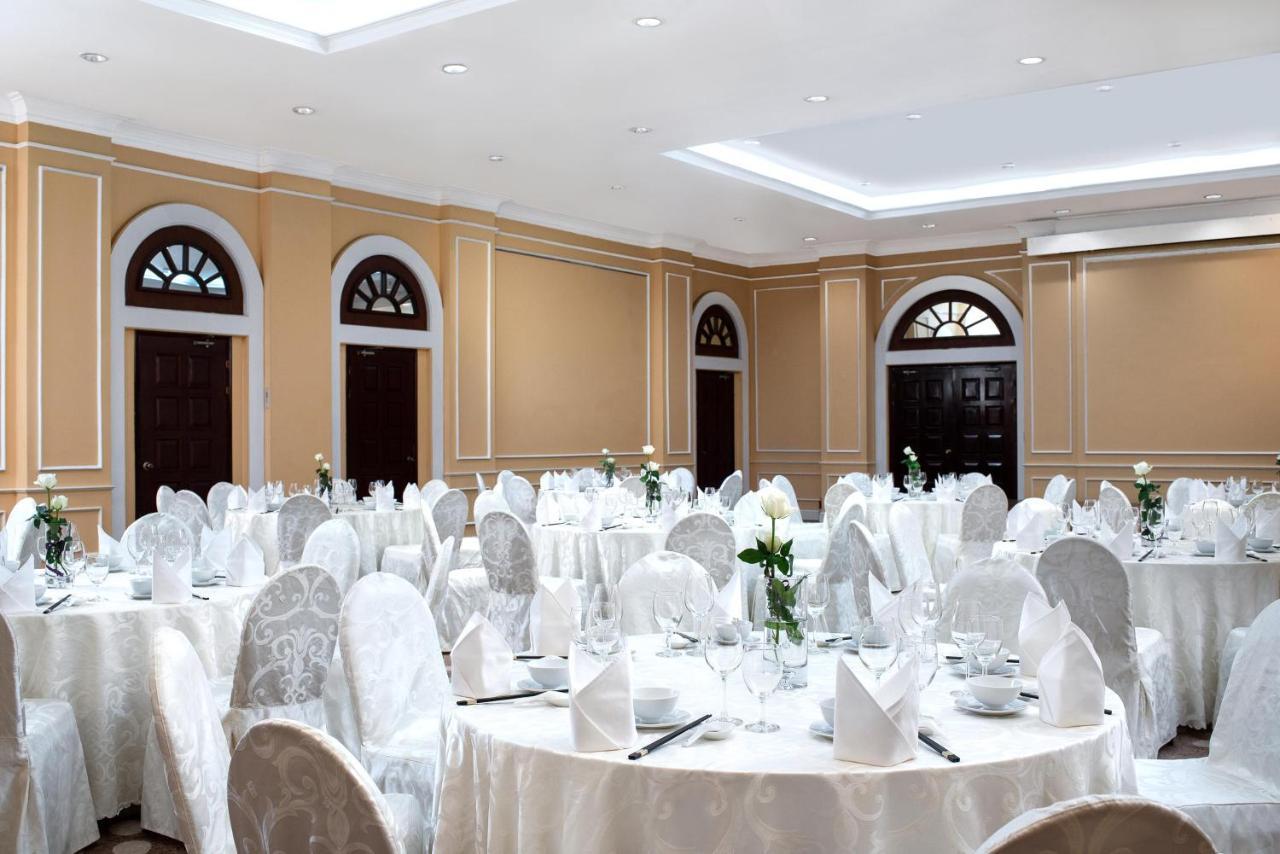 Avani Hai Phong Harbour View Hotel Екстериор снимка