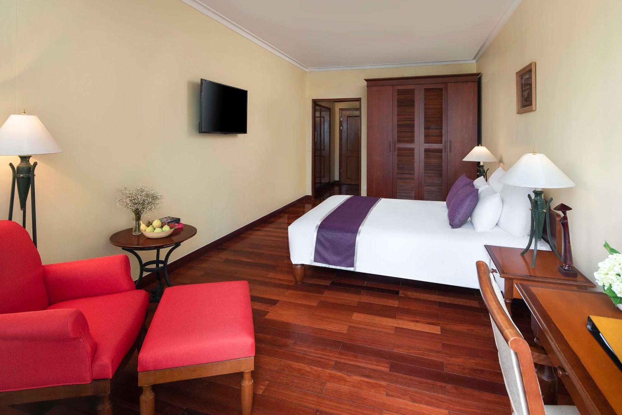 Avani Hai Phong Harbour View Hotel Екстериор снимка