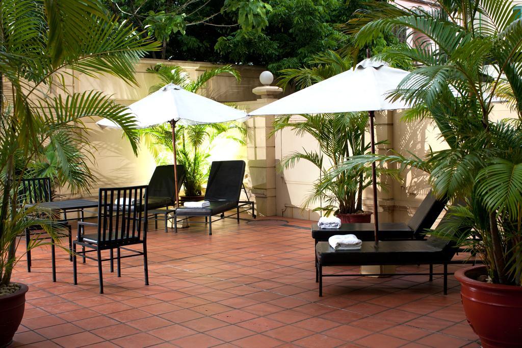 Avani Hai Phong Harbour View Hotel Екстериор снимка